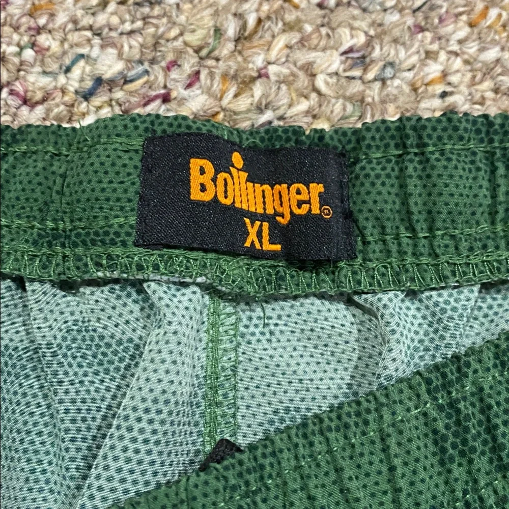 bollinger stay stylish